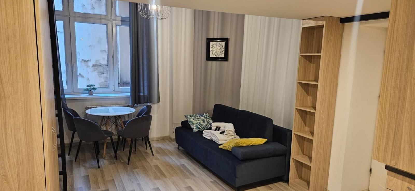 Citystay Narutowicza Lodz Apartment Ngoại thất bức ảnh